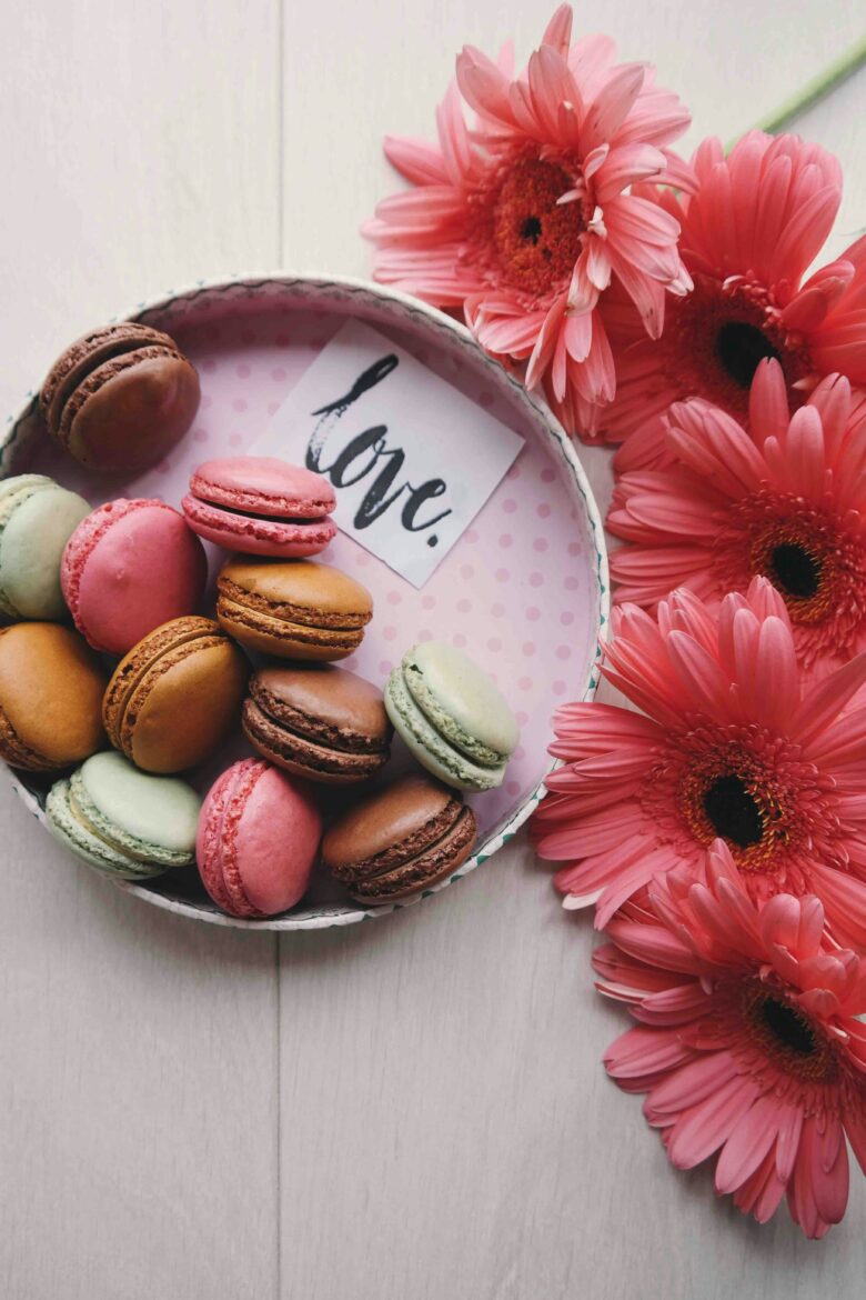 Süßes und Blumen sind übliche Geschenk Tipps zum Muttertag